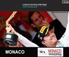 Νίκο Ρόζμπεργκ γιορτάζει τη νίκη του στο Grand Prix του Μονακό το 2015